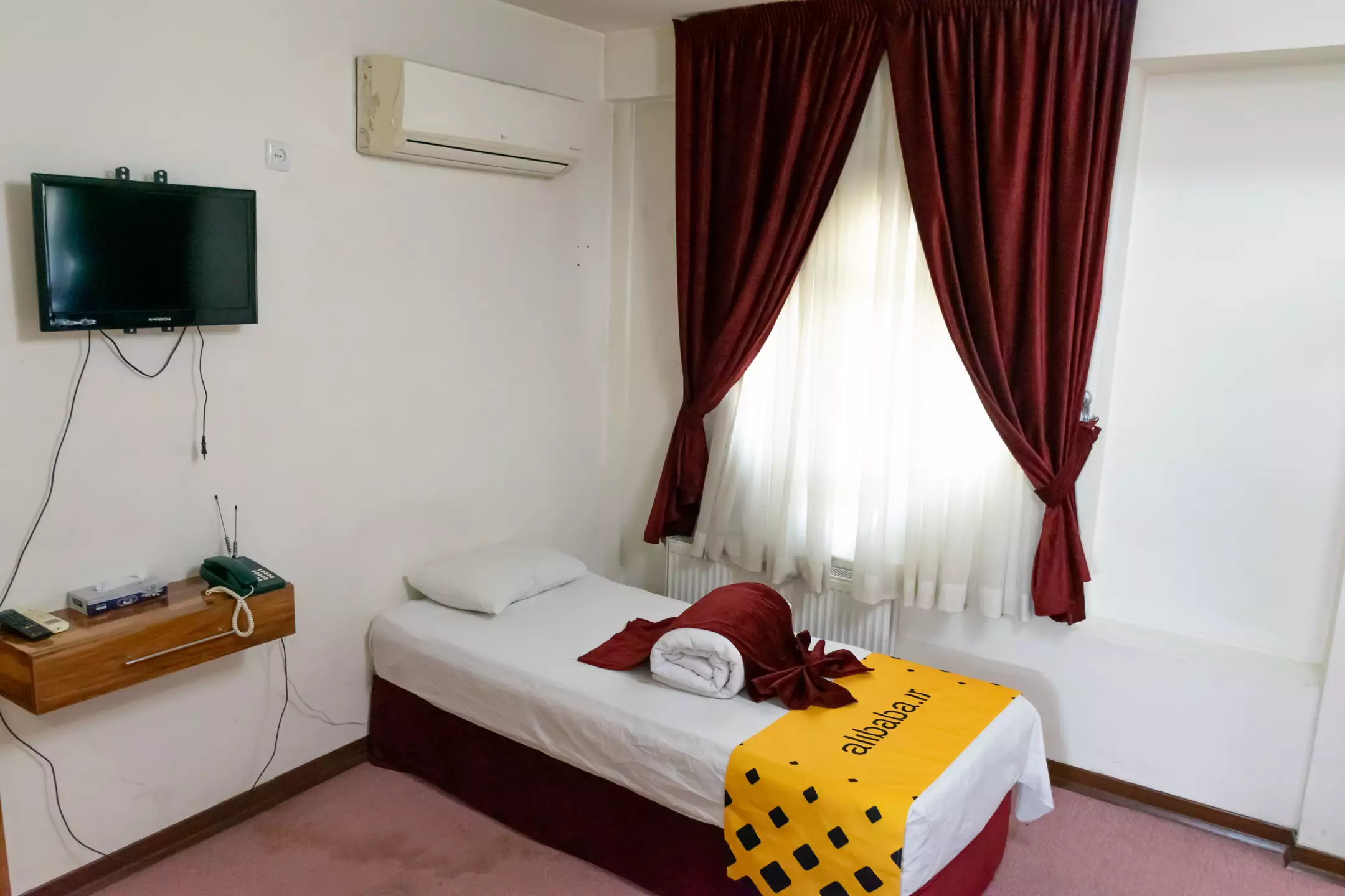 Alibaba https://cdn.alibaba.ir/ostorage/hotel-accommodation-images/69ca35e8347d52b68c6acab4_هتل خاور-اتاق  سه تخت-یک خواب (3).webp